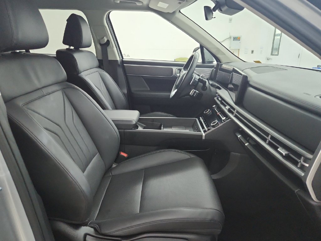 Used 2026 Hyundai Santa Fe SEL AWD/4WD image 36
