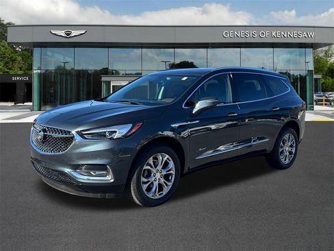 Used 2018 Buick Enclave Avenir w/ Avenir Technology Package image 3