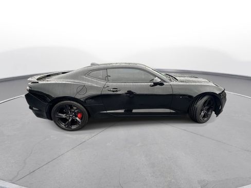 Used 2022 Chevrolet Camaro SS RWD image 5