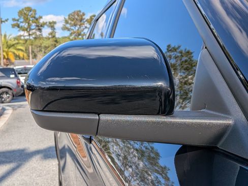 Certified 2023 Ford Explorer ST-Line w/ Class IV Trailer Tow Package image 14