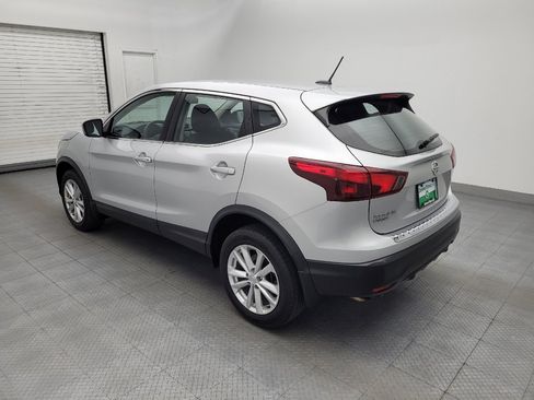 Used 2018 Nissan Rogue Sport S w/ S Appearance Package FWD image 3