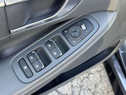 Used 2021 Hyundai Sonata Limited image 12