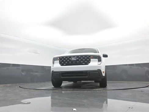 New 2025 Ford Maverick XL image 25