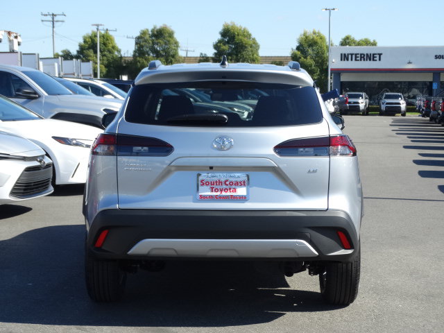 New 2026 Toyota Corolla Cross LE FWD image 6