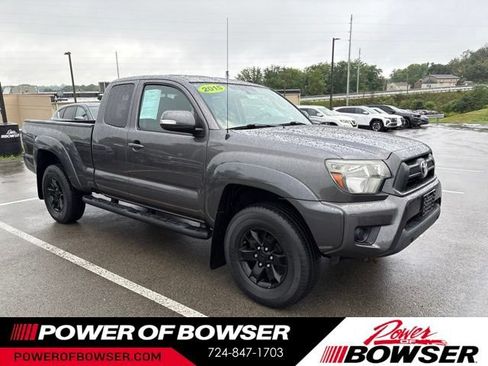Used 2015 Toyota Tacoma 4x4 Access Cab image 7