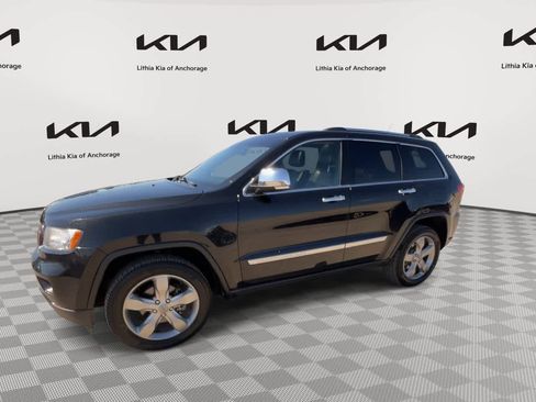 Used 2012 Jeep Grand Cherokee Overland AWD/4WD image 5