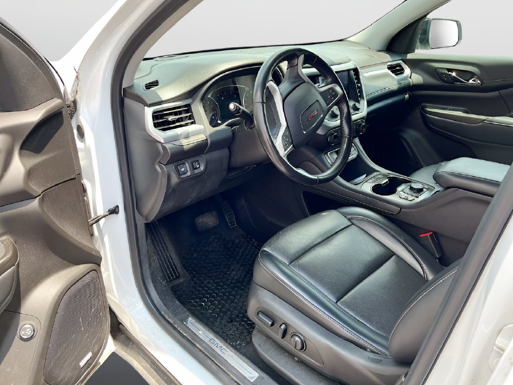 Used 2021 GMC Acadia SLT w/ Elevation Edition FWD image 9