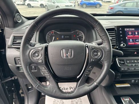 Used 2023 Honda Ridgeline Black Edition image 16