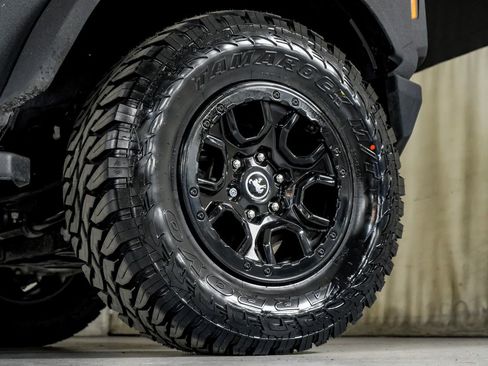 Used 2022 Ford Bronco Wildtrak image 48