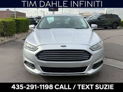 Used 2013 Ford Fusion SE image 4