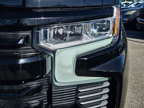 Used 2022 Chevrolet Silverado 1500 RST AWD/4WD image 10