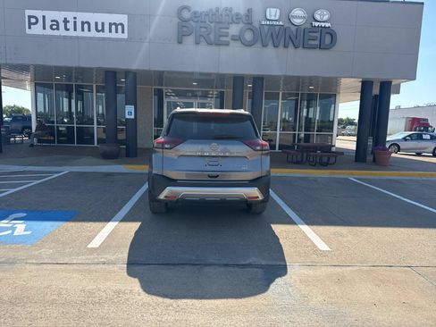 Used 2023 Nissan Rogue Platinum w/ Platinum Premium Package AWD/4WD image 6