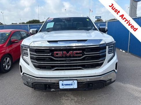 Used 2025 GMC Sierra 1500 SLT w/ SLT Premium Package AWD/4WD image 5