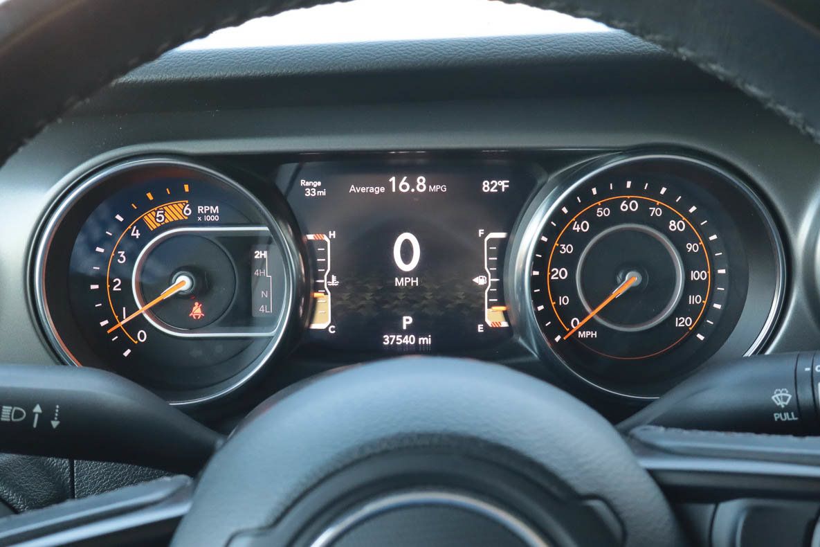 Used 2022 Jeep Gladiator Sport AWD/4WD image 31