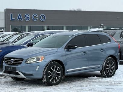 Used 2017 Volvo XC60 T6 Dynamic w/ Preferred Option Package