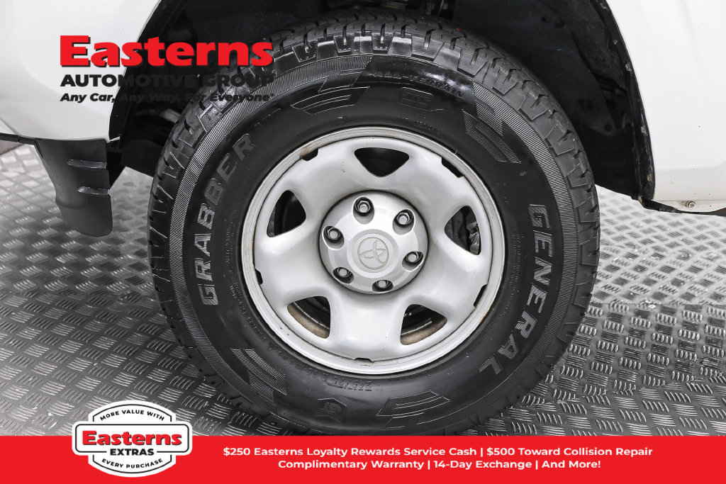 Used 2023 Toyota Tacoma SR RWD image 31
