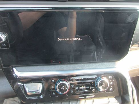 New 2026 GMC Sierra 1500 Denali w/ Denali Reserve Package AWD/4WD image 21