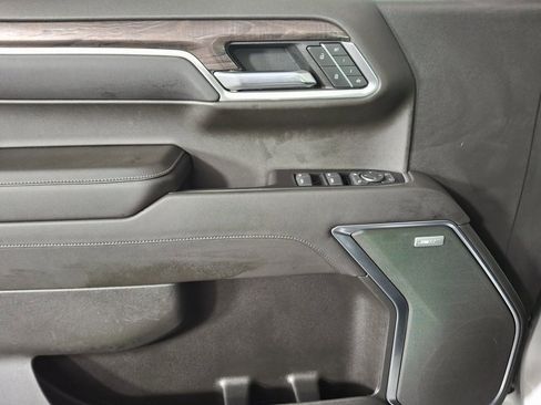 Used 2022 Chevrolet Silverado 1500 LTZ w/ LTZ Premium Package image 24