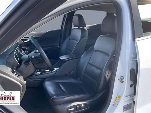 Used 2024 Chevrolet Malibu LT image 24