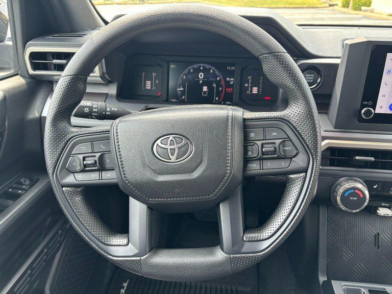 Certified 2024 Toyota Tacoma SR5 AWD/4WD image 12