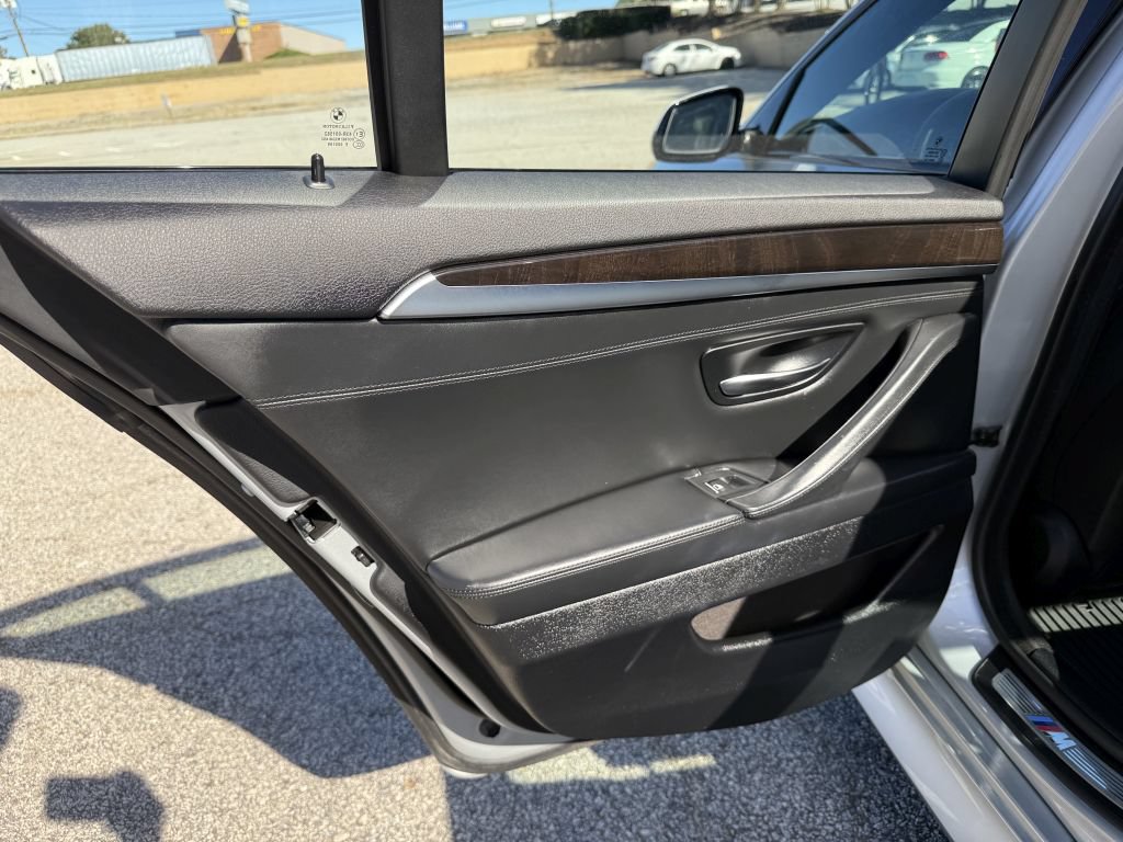 Used 2016 BMW 528i Sedan RWD image 21