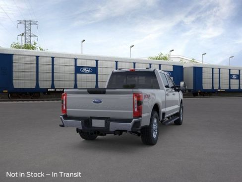 New 2026 Ford F250 XLT w/ XLT Premium Package AWD/4WD image 9
