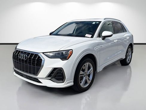 Used 2020 Audi Q3 2.0T Premium image 7