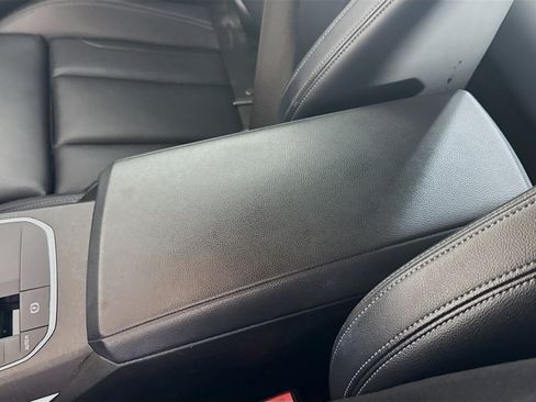 Used 2023 BMW 330i Sedan image 18