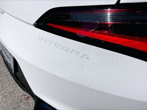 Certified 2025 Acura Integra Type S FWD image 10