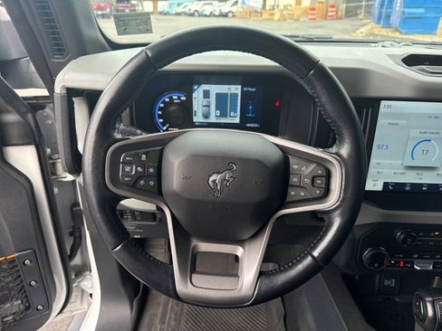 Certified 2023 Ford Bronco Badlands image 12