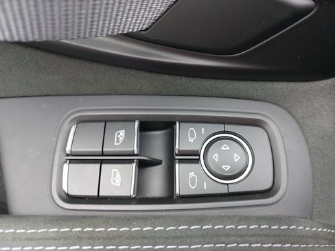 Certified 2025 Porsche 718 Cayman GT4 RS RWD image 26