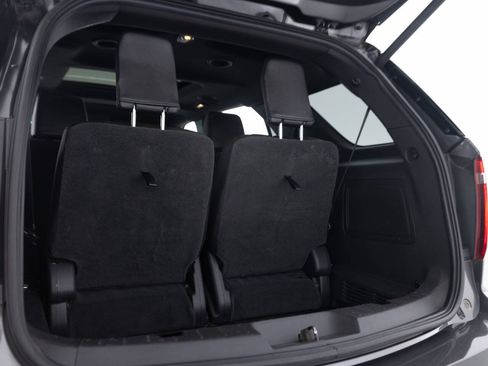 Used 2015 Ford Explorer Limited w/ Equipment Group 301A AWD/4WD image 42