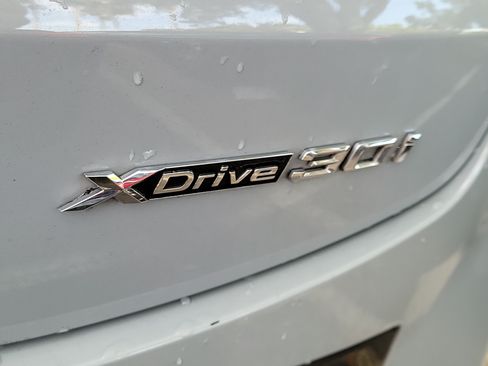 Used 2023 BMW X4 xDrive30i w/ M Sport Package AWD/4WD image 5