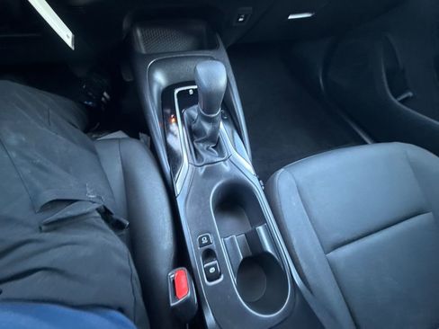 Used 2023 Toyota Corolla LE image 21