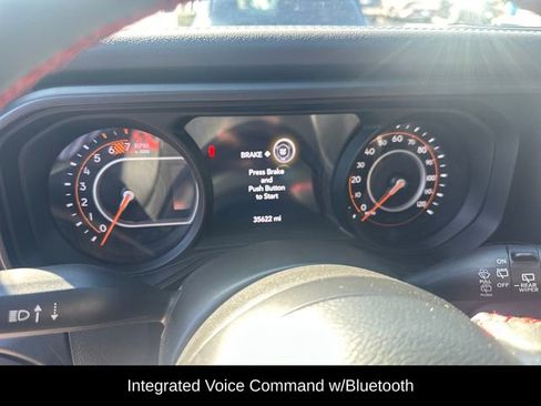 Used 2024 Jeep Wrangler Unlimited Rubicon AWD/4WD image 10