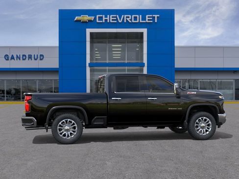 New 2026 Chevrolet Silverado 2500 LTZ w/ LTZ Plus Package AWD/4WD image 5