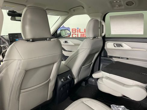 New 2026 Ford Explorer Active w/ Active Comfort Package RWD image 15