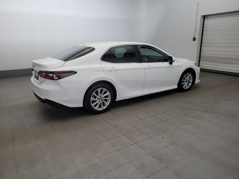 Used 2023 Toyota Camry LE image 10