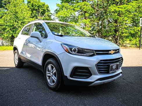 Used 2019 Chevrolet Trax LT AWD/4WD image 6
