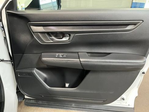 Used 2024 Honda CR-V EX image 11