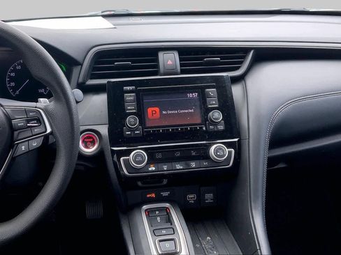 Used 2019 Honda Insight LX image 7