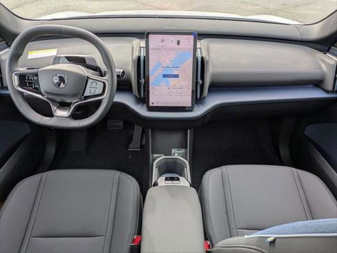 New 2026 Volvo EX30 Cross Country Ultra image 11