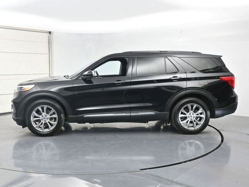 Used 2024 Ford Explorer Limited RWD image 24