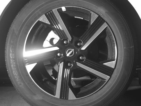 Used 2025 Nissan Sentra SV FWD image 18