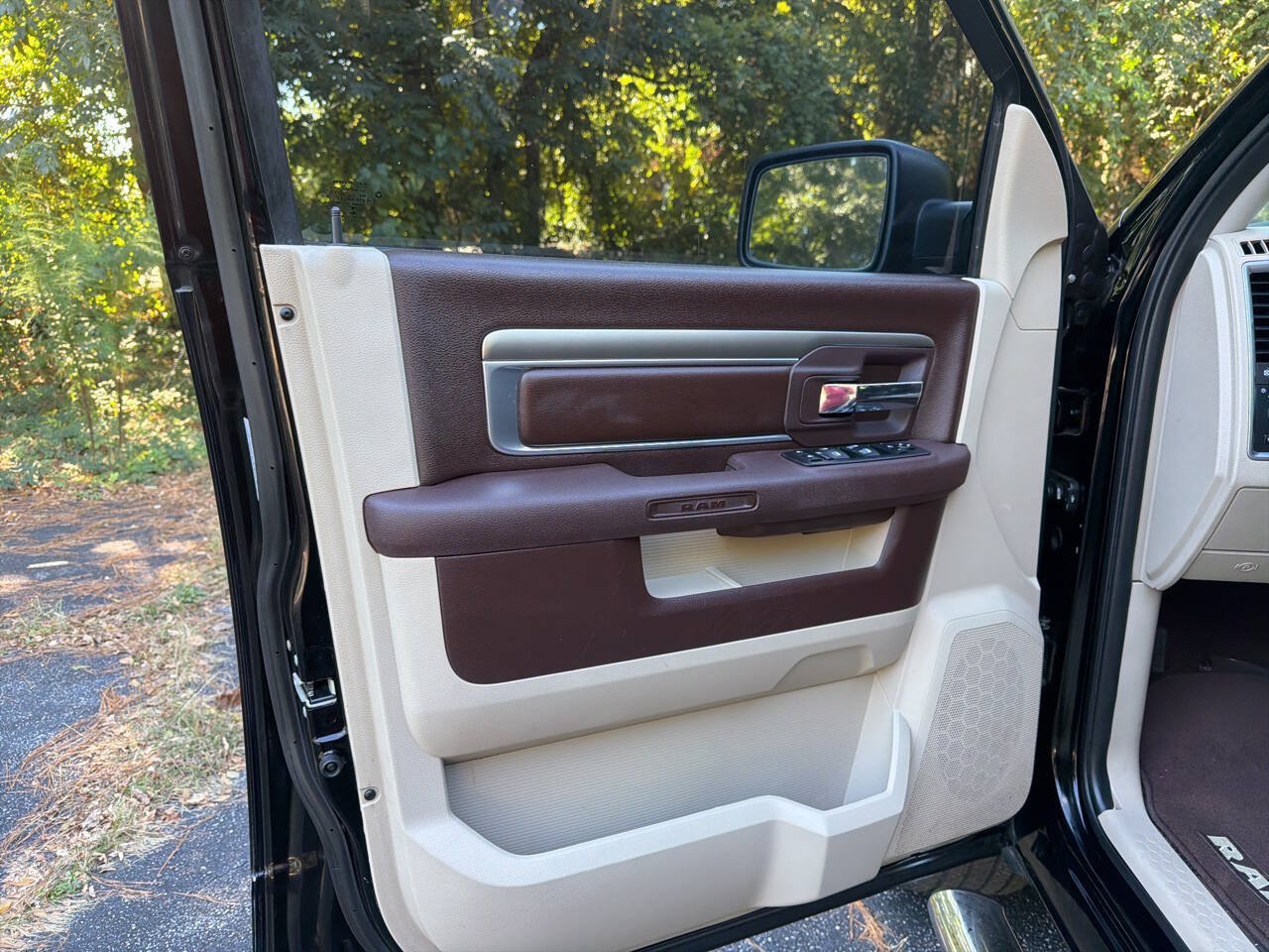 Used 2015 RAM 1500 Big Horn RWD image 10