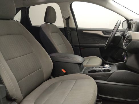 Used 2021 Ford Escape S image 21