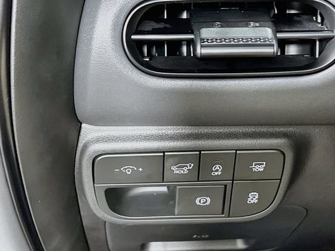 Certified 2026 Hyundai Palisade XRT Pro AWD/4WD image 9