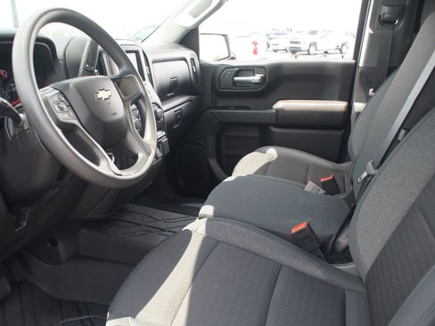 Used 2024 Chevrolet Silverado 1500 Custom AWD/4WD image 10