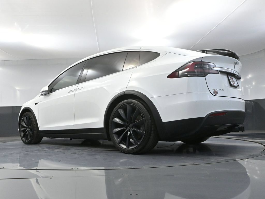 Used 2018 Tesla Model X 100D AWD/4WD image 41