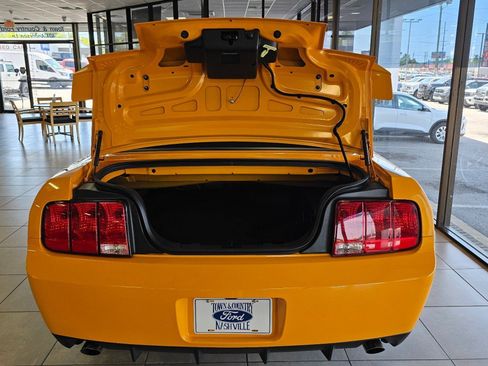 Used 2007 Ford Mustang Shelby GT500 RWD image 21